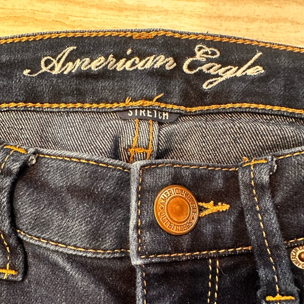 Vintage Women’s American Eagle Jeans
Stretch SkinnyJeans/Jeggings